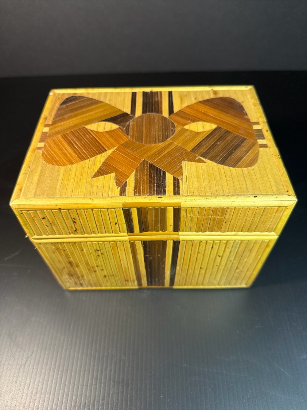 Vintage Mid-Century Straw Marquetry Gift Box Jewelry Case - Handmade Folk‎ Art